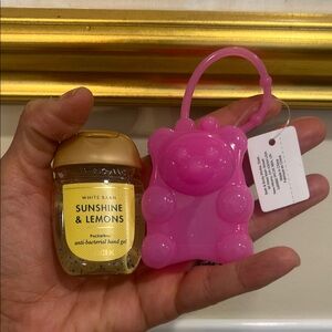 Bath & Bodyworks Teddy Bear holder & Lemons Hand Gel 🧸💖💖